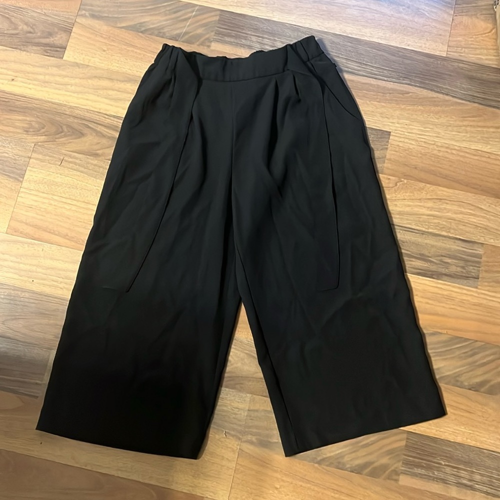 Lululemon, black dress pants